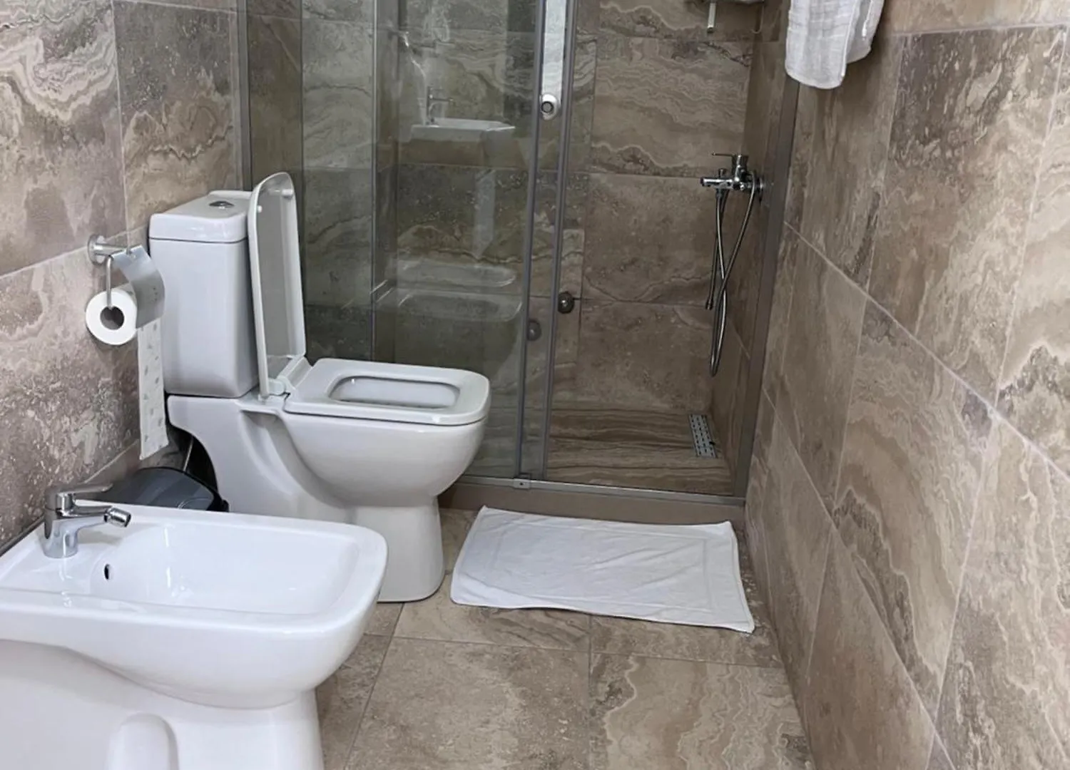 Villa Bailey Vlorë Affittacamere